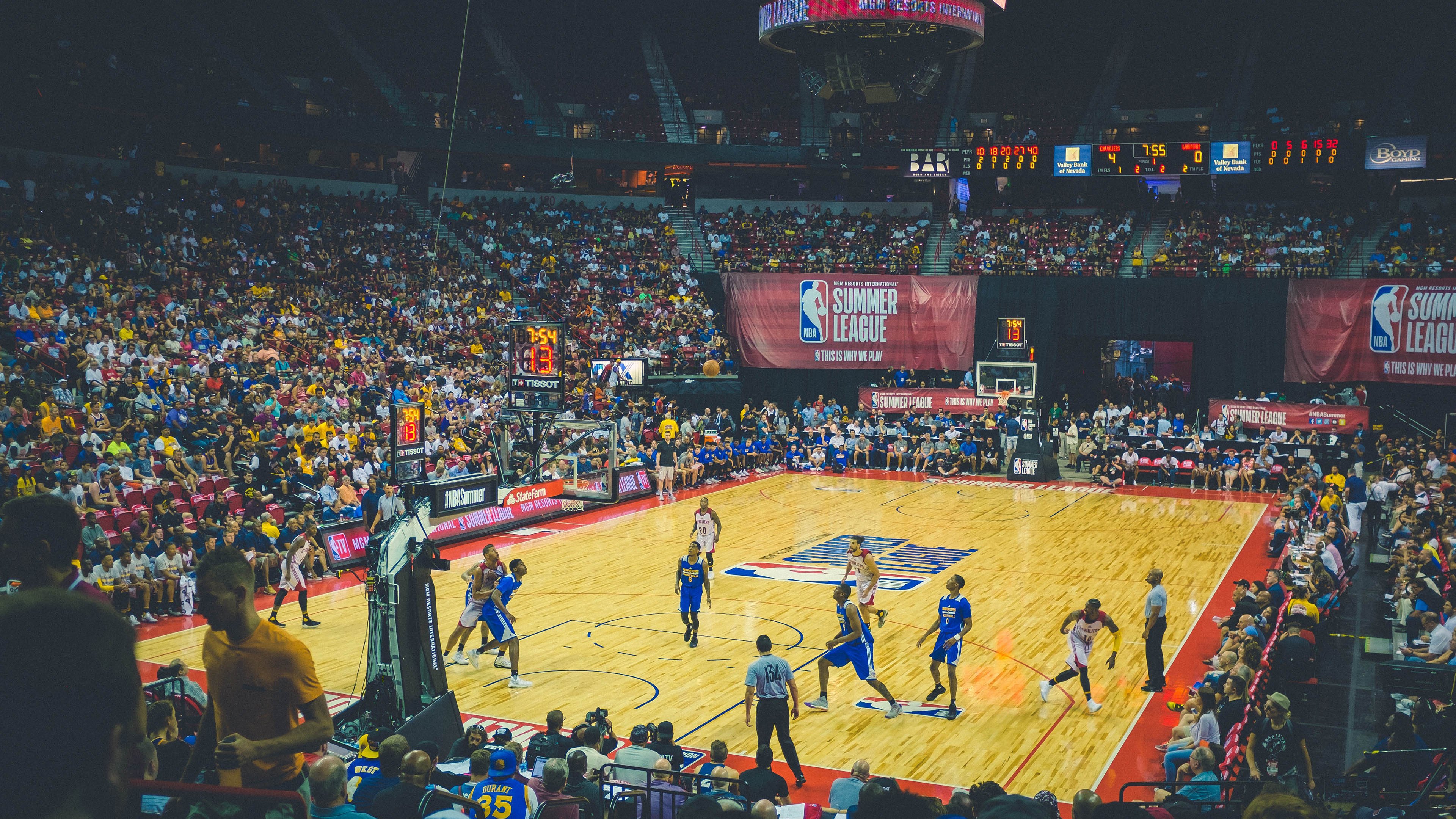 世界杯:伪9号与“双10号”体系再次展露活力